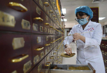 为什么我们要格外尊敬老师、医生这些职业呢?-阿哲博客